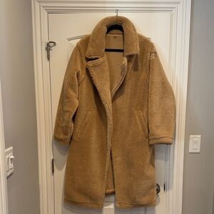 ALO - Cozy Tan Teddy Coat - Sherpa - Size Small - Worn once